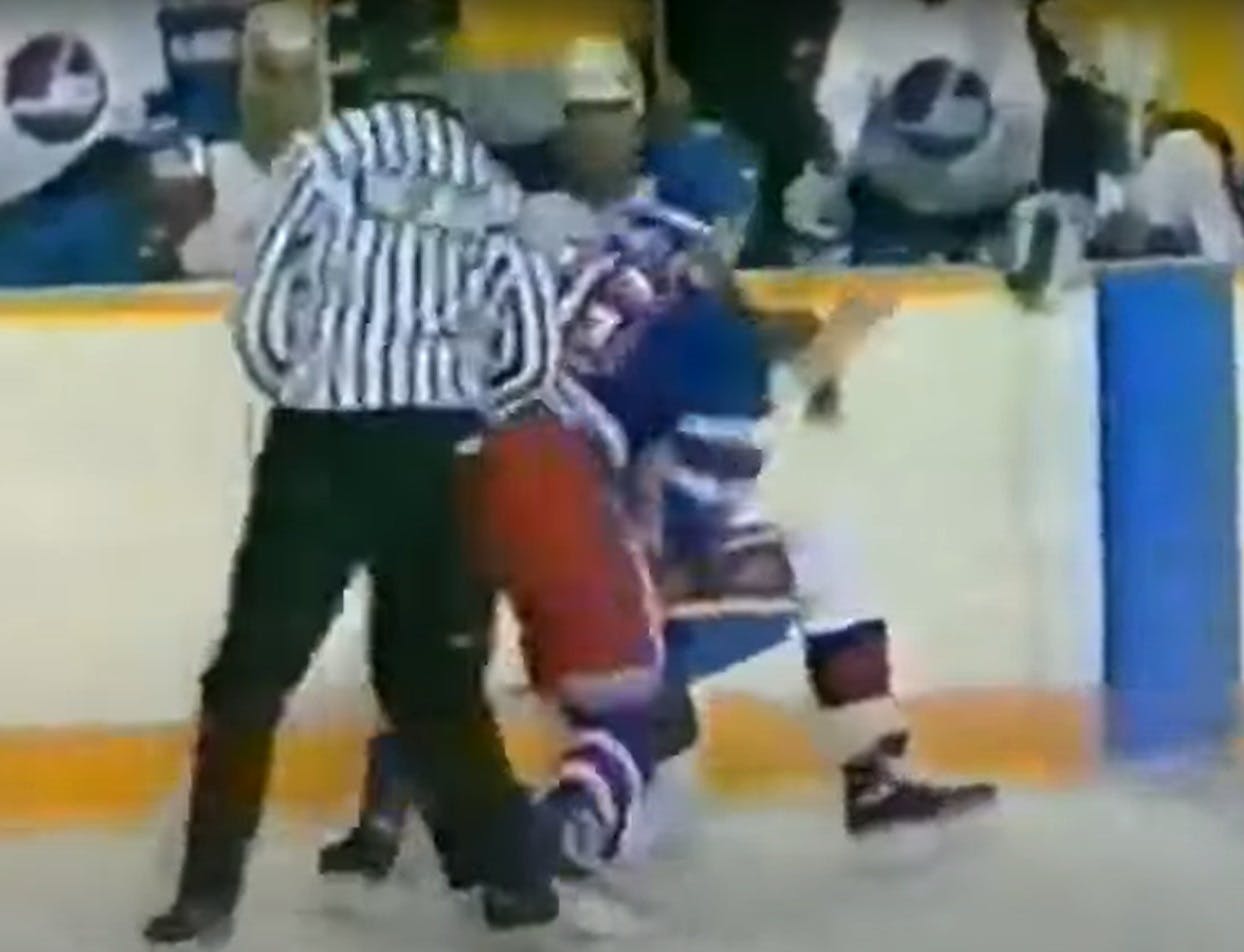 T. Mallette (NYR) vs. G. Donnelly (WPG)