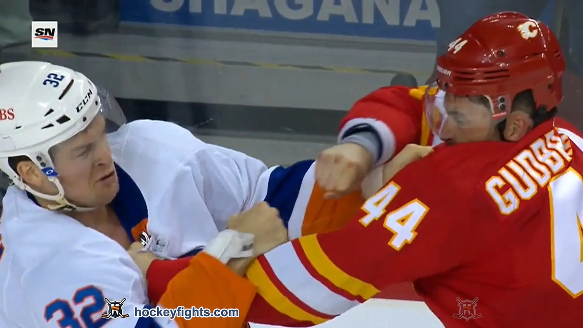 R. Johnston (NYI) vs. E. Gudbranson (CGY)