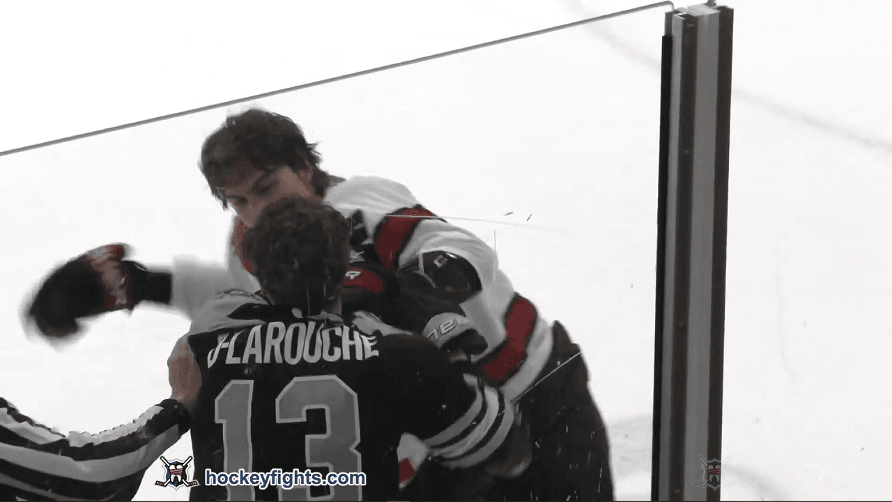 T. Langlois (ROU) vs. J. Dumas-Larouche (GAT)