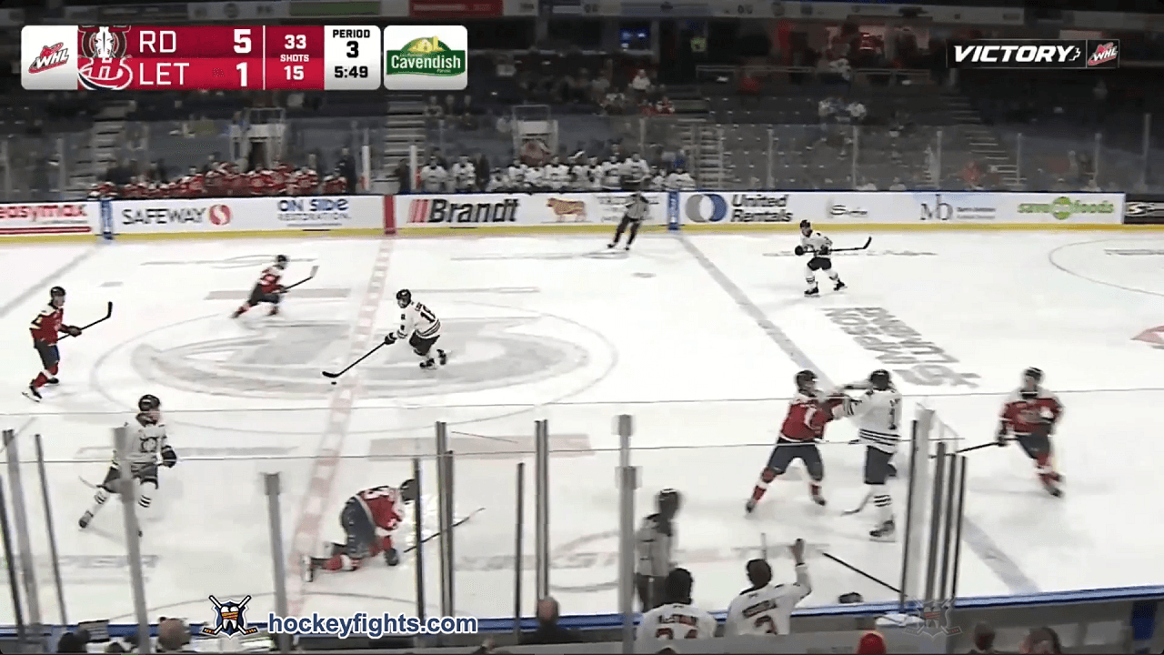 O. DeWitt (RDR) vs. L. Cozens (LET)