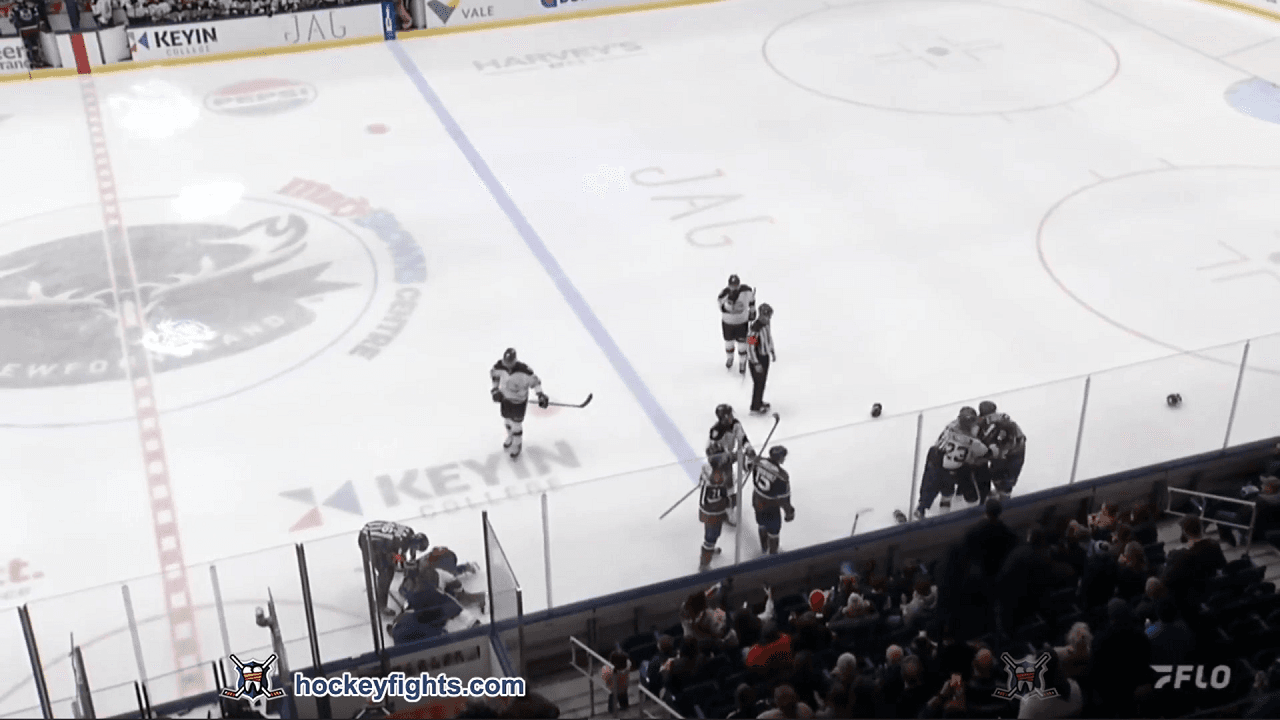 J. Seymour (CHA) vs. B. Veitch (NFR)