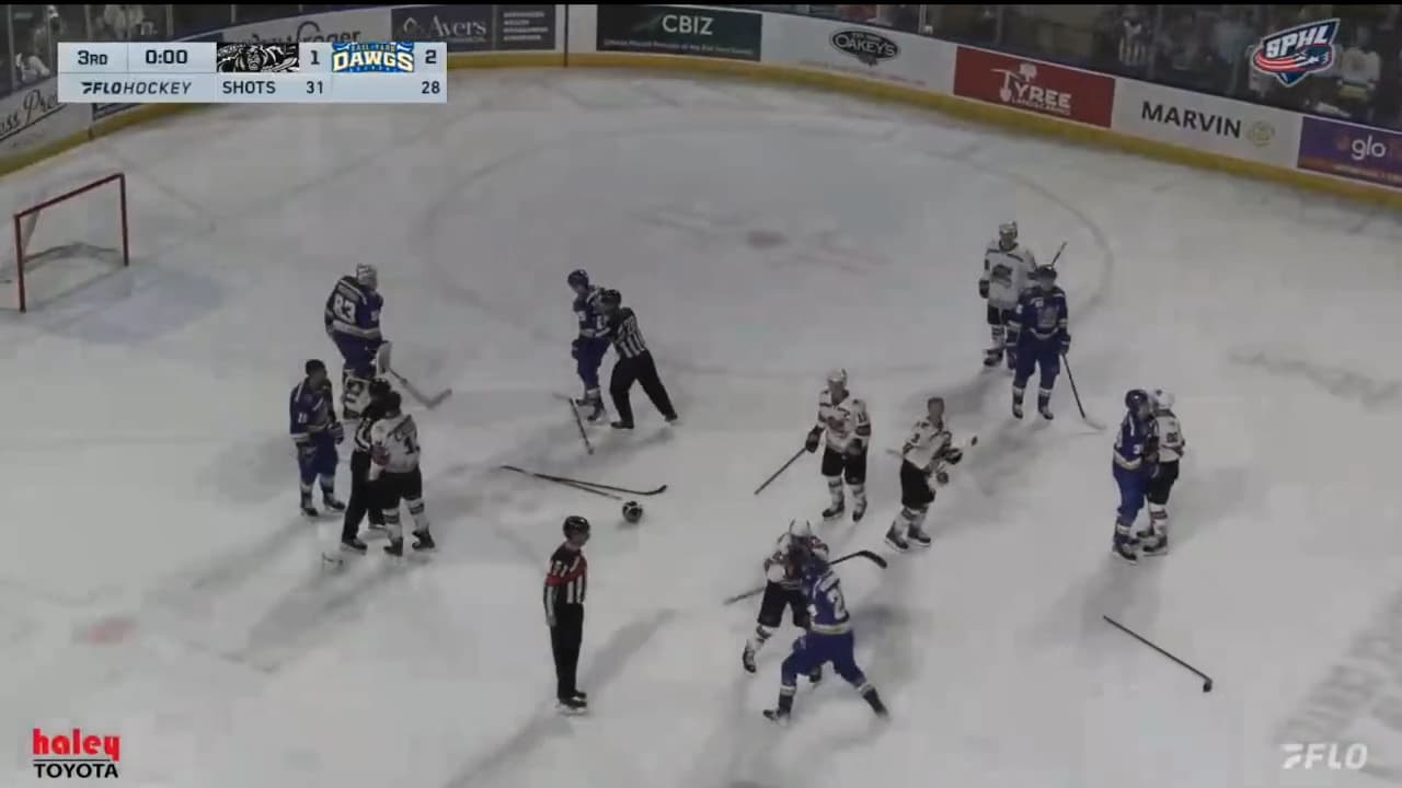 R. Kuzmich (KNX) vs. T. Broughman (ROA)