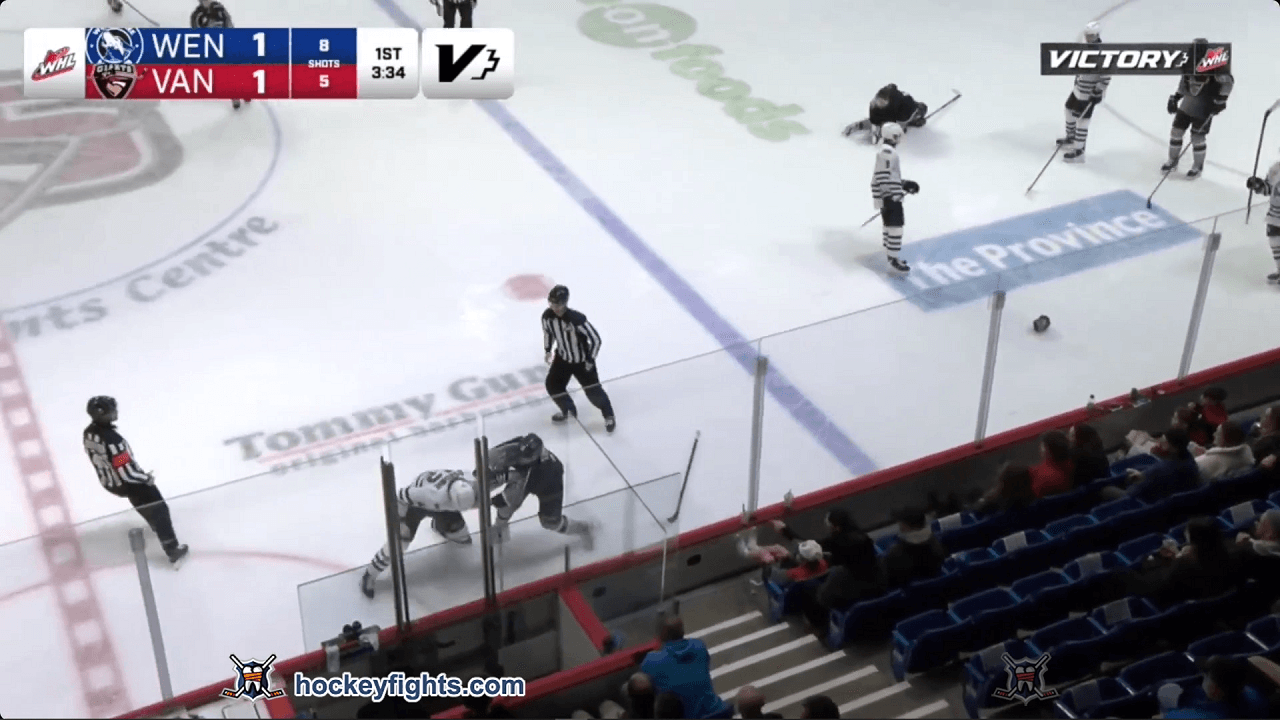 B. Osborne (WEN) vs. T. Tomik (VAN)