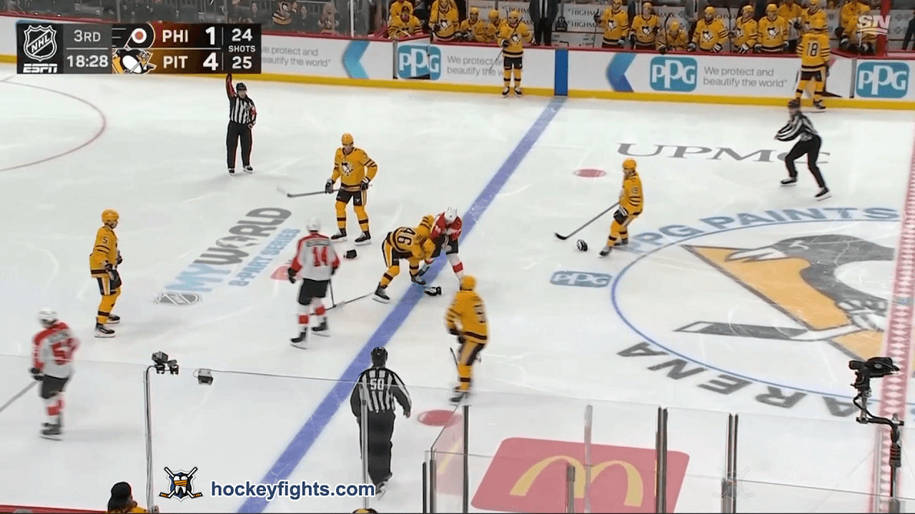 M. Michkov (PHI) vs. B. Lizotte (PIT)