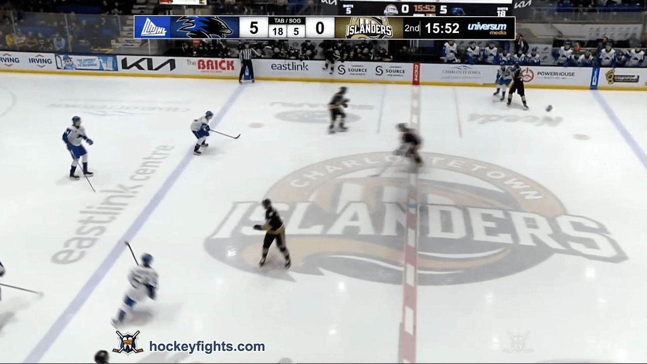 J. Seymour (SNB) vs. D. MacKinnon (CHA)