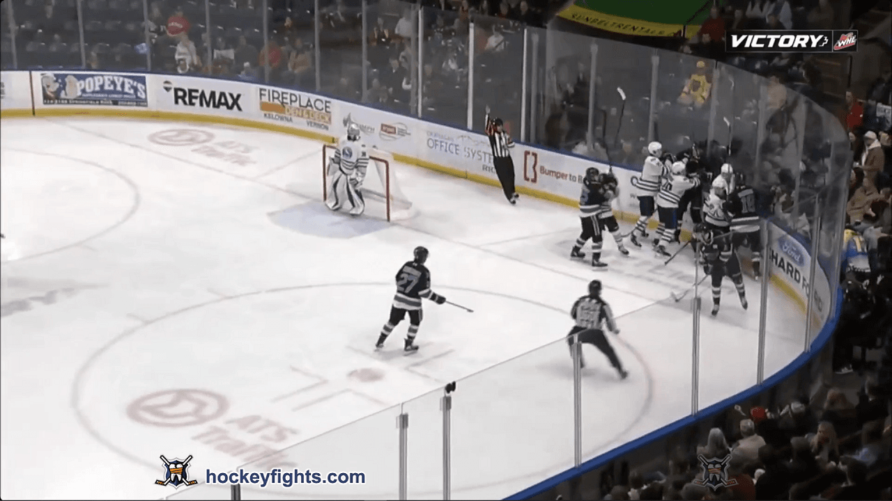 B. Tait (WEN) vs. D. Gerwing (KEL)