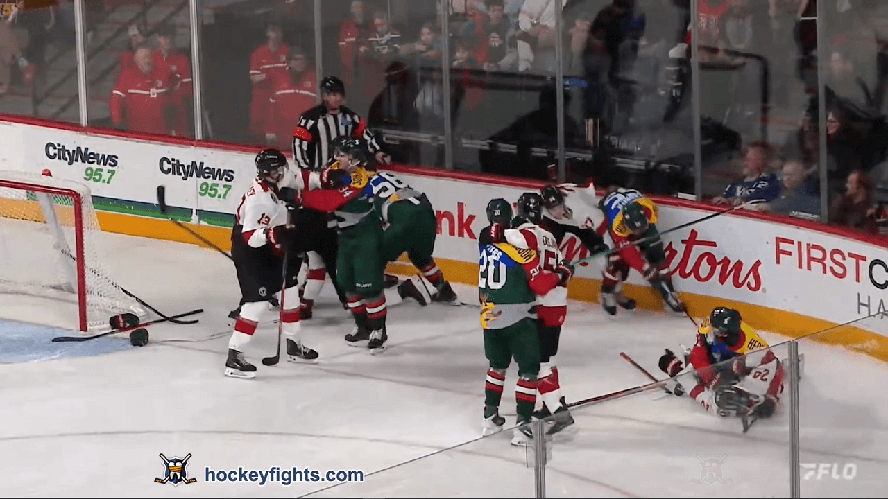 C. Morrison (QUE) vs. S. Carrier (HAL)