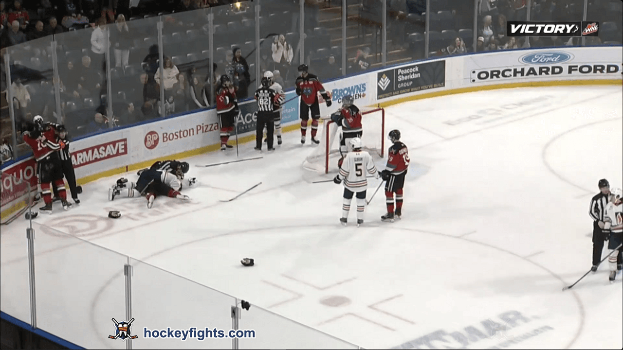 T. Coupland (KAM) vs. O. Folstrom (KEL)