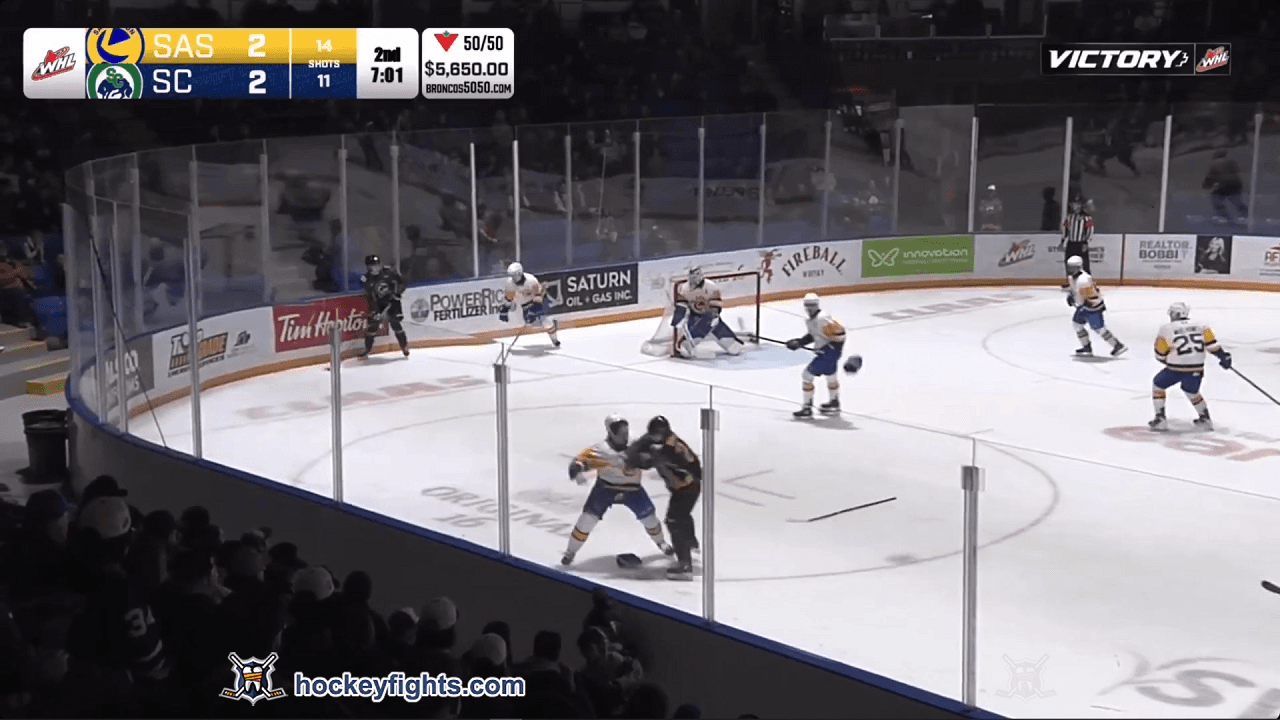 J. Kachkowski (SAS) vs. B. Burch (SCB)