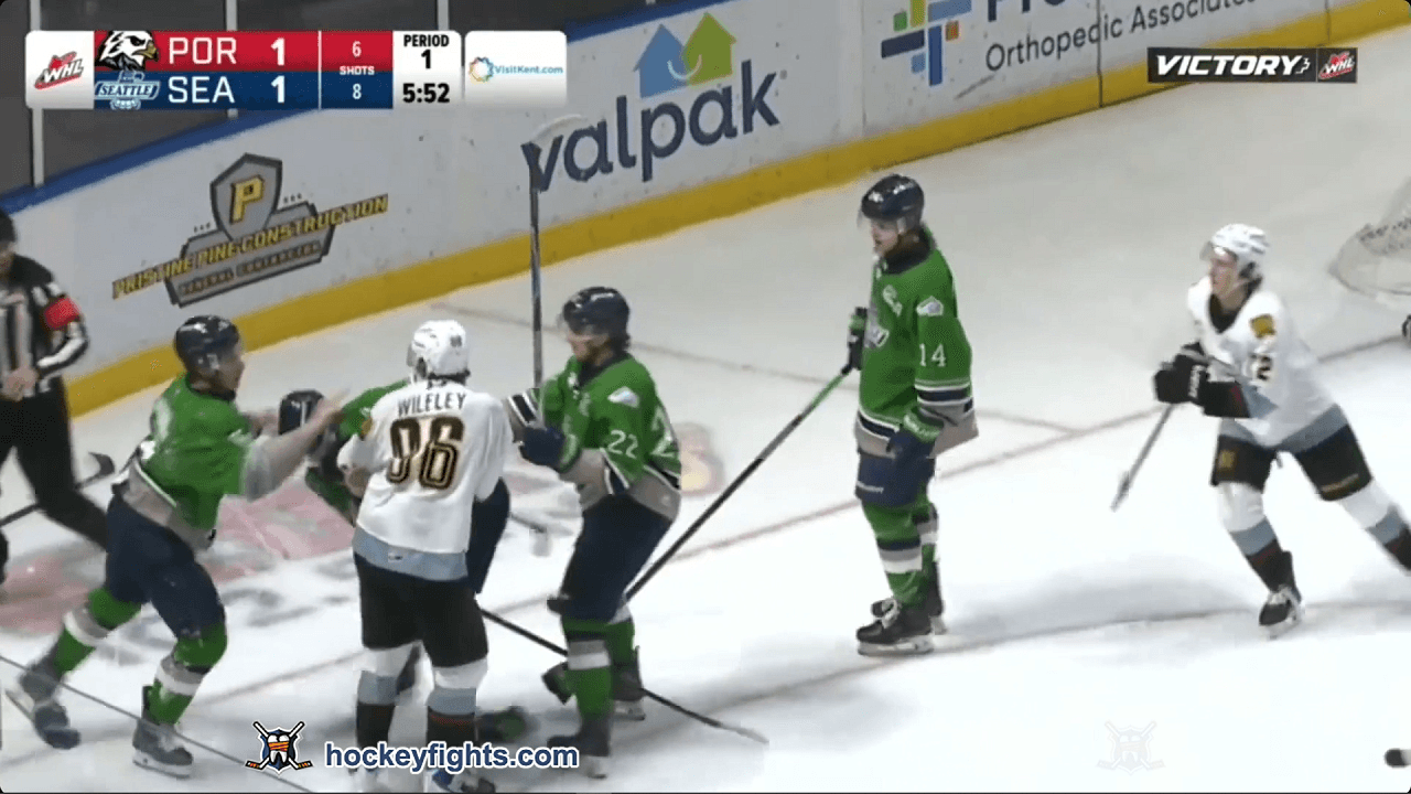 L. Wilfley (POR) vs. B. Hocher (SEA)