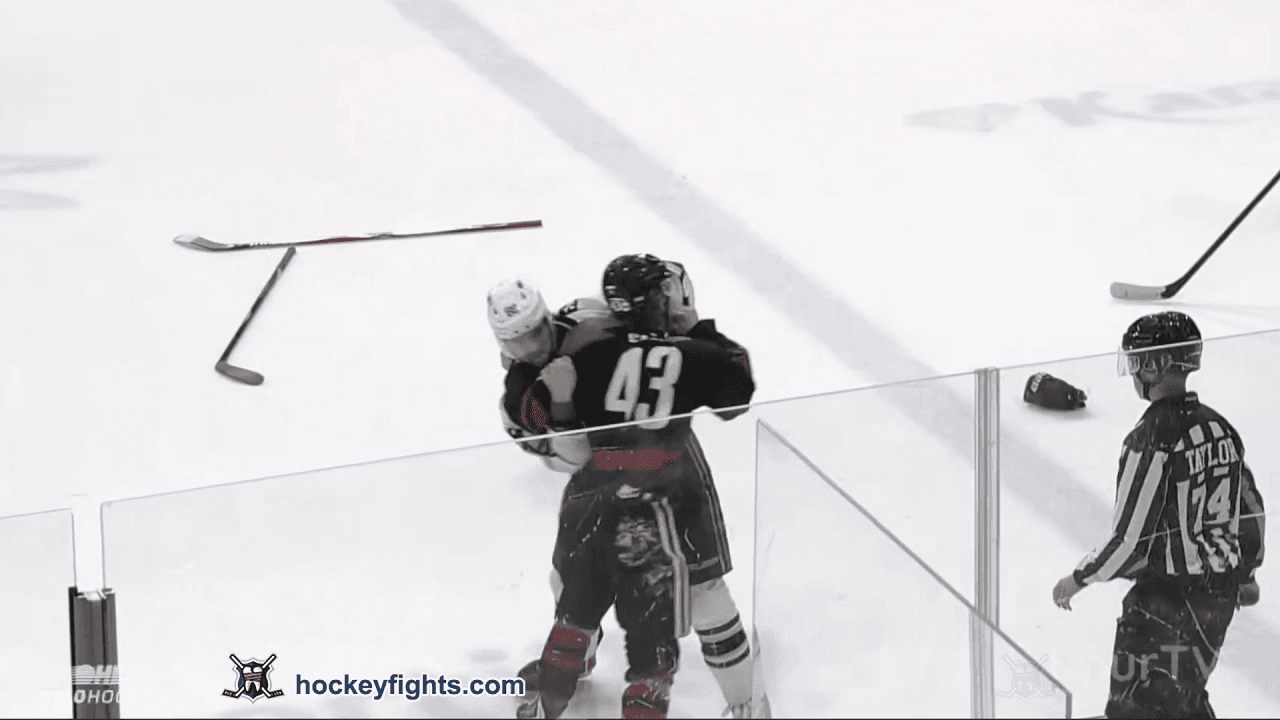 E. Passmore (BAR) vs. R. Smith (NIA)