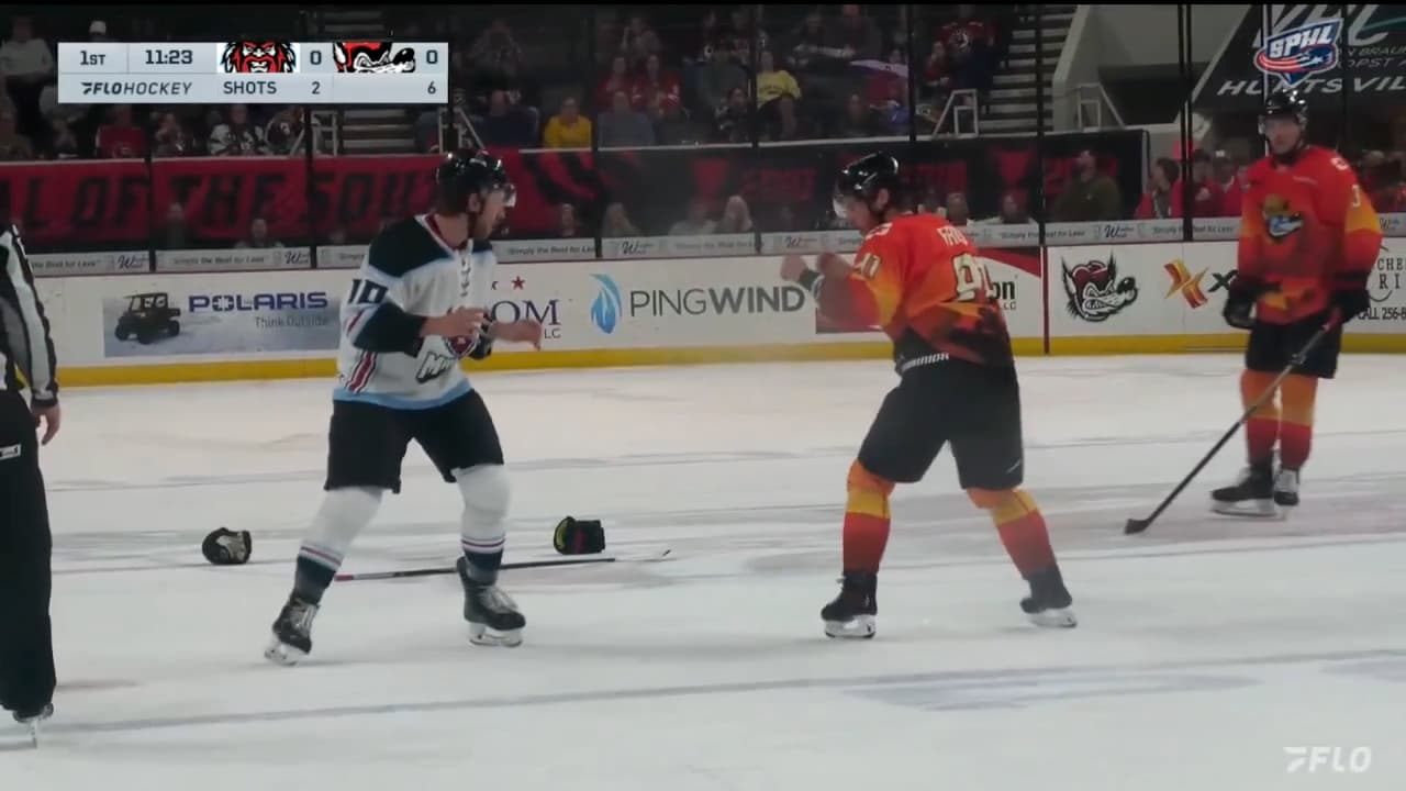C. May (MAC) vs. C. Fries (HSV)