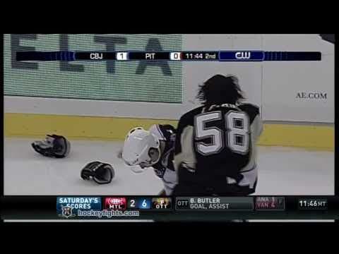 M. Calvert (CBJ) vs. K. Letang (PIT)