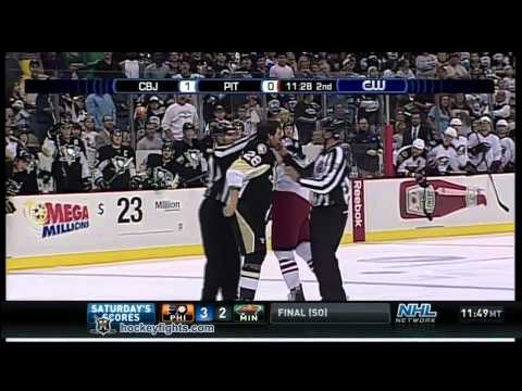 J. Boll (CBJ) vs. E. Godard (PIT)