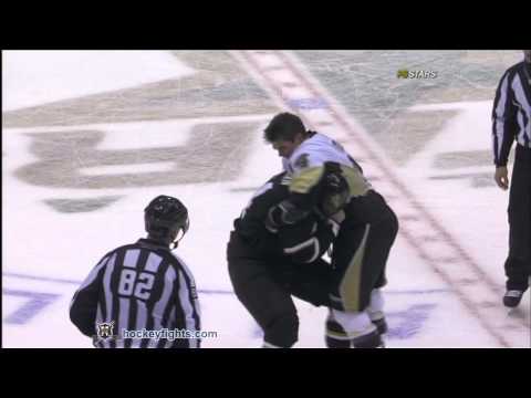 C. Kunitz (PIT) vs. J. Benn (DAL)