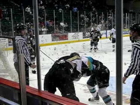 J. Little (MUS) vs. P. Levesque (QCM)