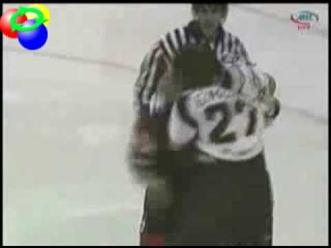 Jon Mirasty vs. Jeremy Yablonski, December 19, 2008 - Syracuse Crunch ...