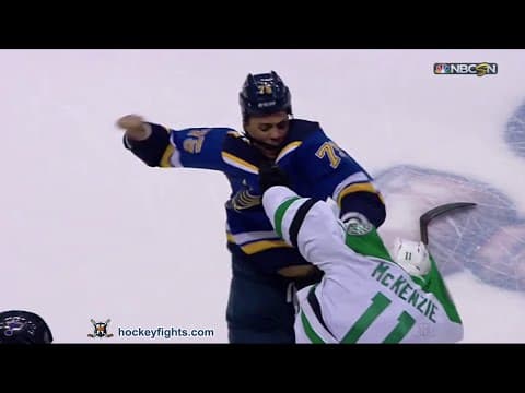 C. McKenzie (DAL) vs. R. Reaves (STL)