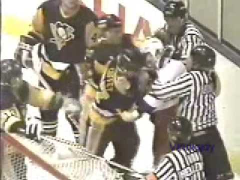 P. Coffey (PIT) vs. C. Nilan (NYR)