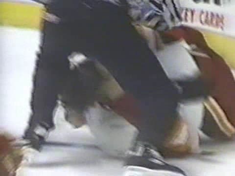 J. Otto (CAL) vs. R. Blake (LAK)