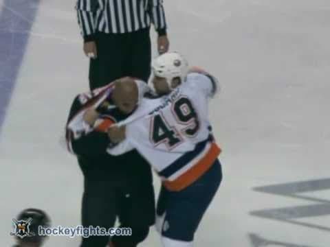 E. Godard (NYI) vs. D. Brashear (PHI)