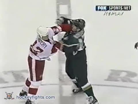 S. Robidas (DAL) vs. S. Avery (DET)