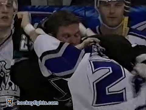 S. Heins (SJS) vs. I. Laperriere (LAK)