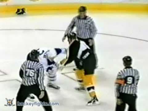 W. Belak (TOR) vs. C. Orr (BOS)