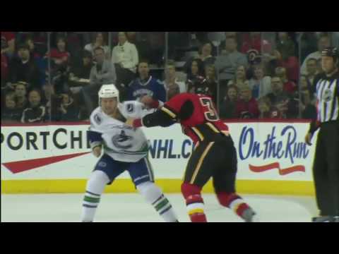 D. Hordichuk (VAN) vs. B. McGrattan (CAL)