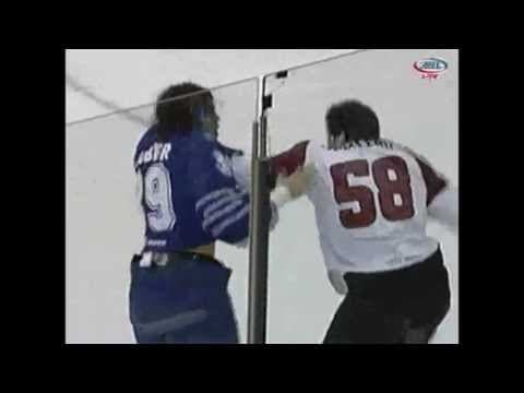 K. Neuber (TOR) vs. P. Bordeleau (CLE)