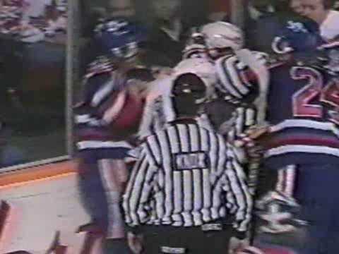 C. Muni (EDM) vs. A. Plavsic (VAN)