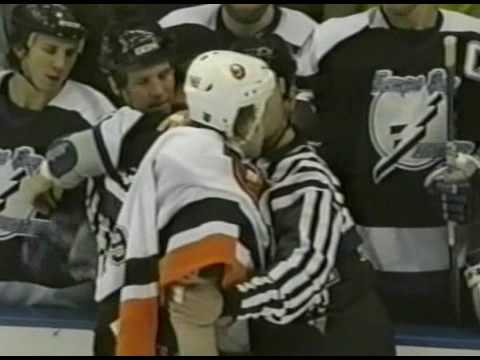 A. Roy (TBL) vs. E. Godard (NYI)