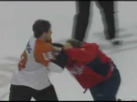 M. Richards (PHI) vs. B. Laich (WAS)