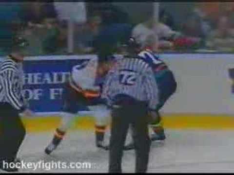 B. Lindros (NYI) vs. P. Laus (FLA)