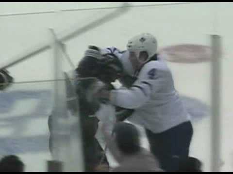 J. Finger (TOR) vs. D. Armstrong (LAK)