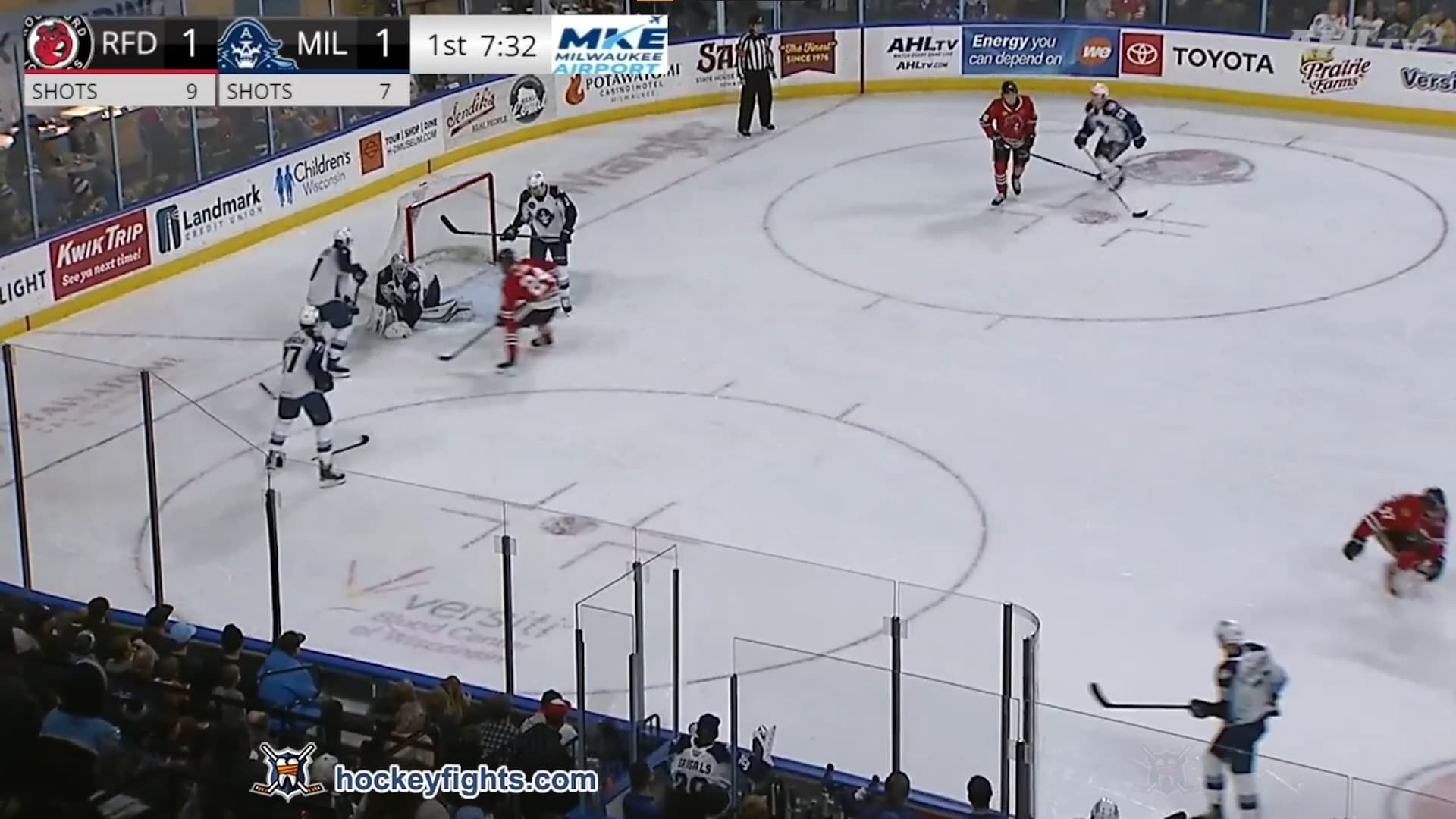 C. Dach (RCK) vs. Z. L'Heureux (MIL)