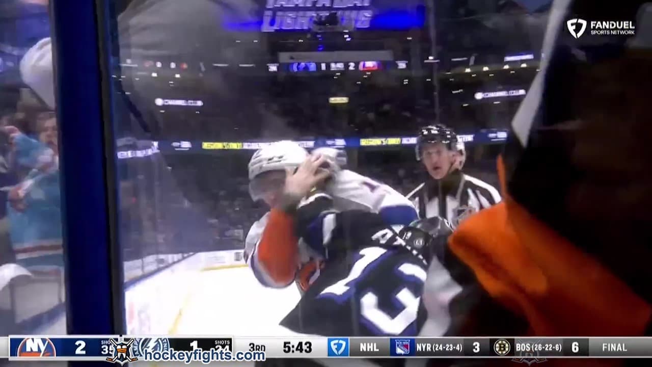 M. Gatcomb (NYI) vs. C. Atkinson (TBL)