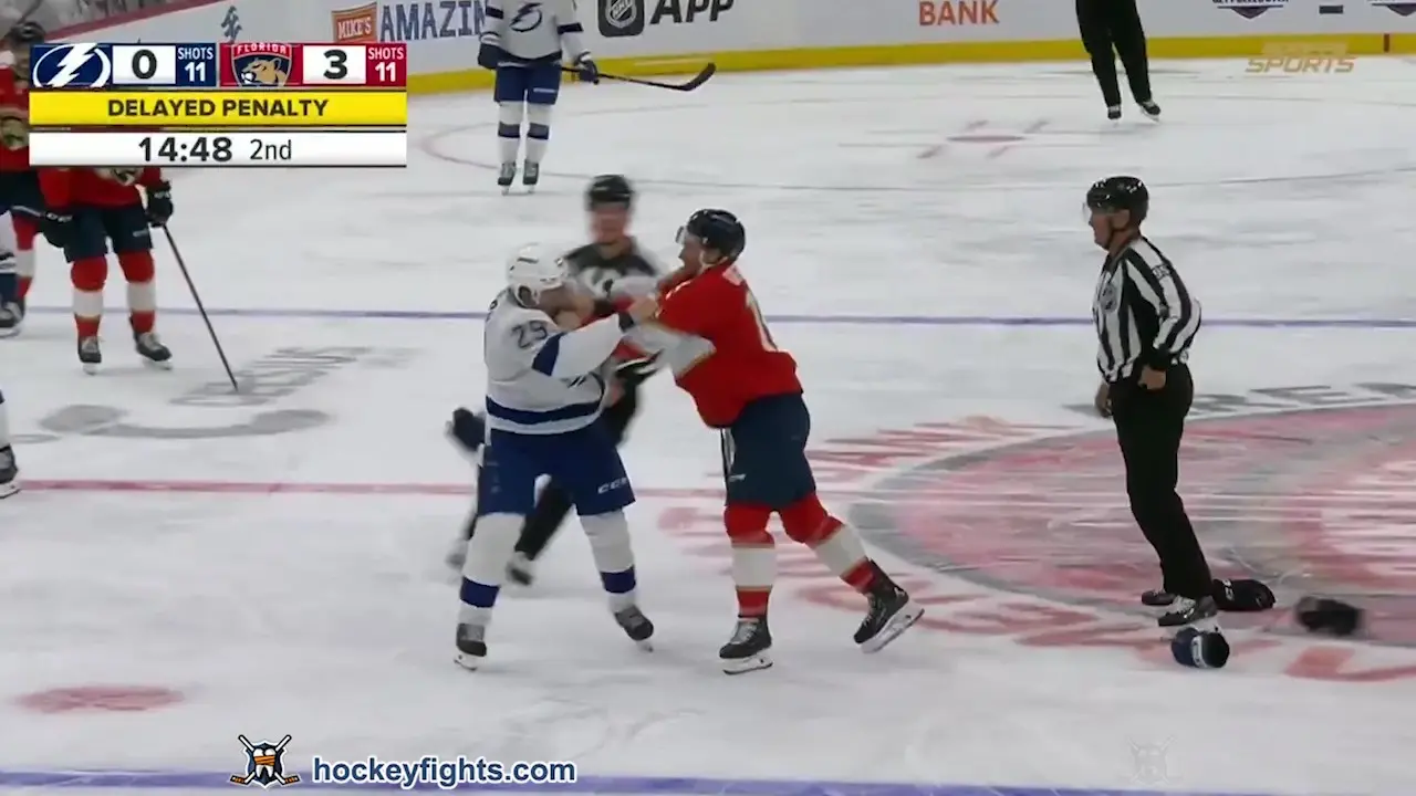 P. Holmberg (TBL) vs. N. Gregor (FLA)