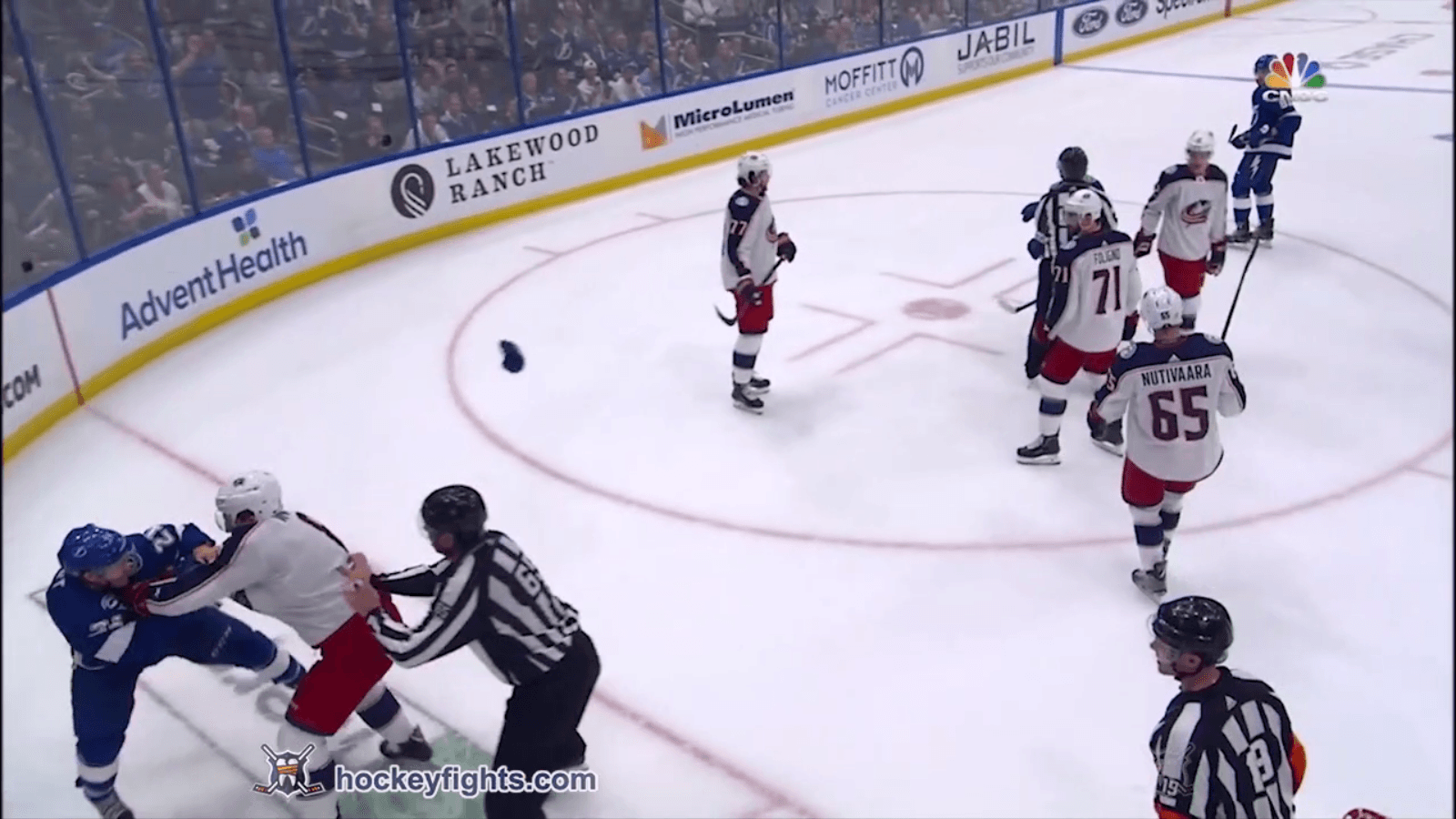 Z. Werenski (CBJ) vs. B. Point (TBL)