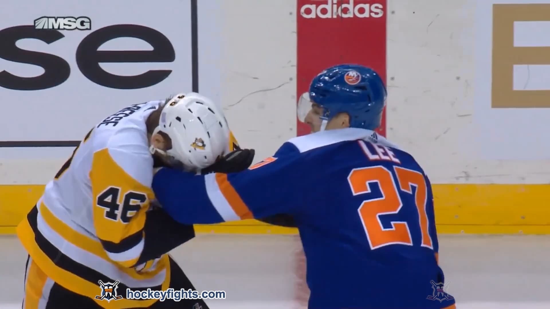 Z. Aston-Reese (PIT) vs. A. Lee (NYI)