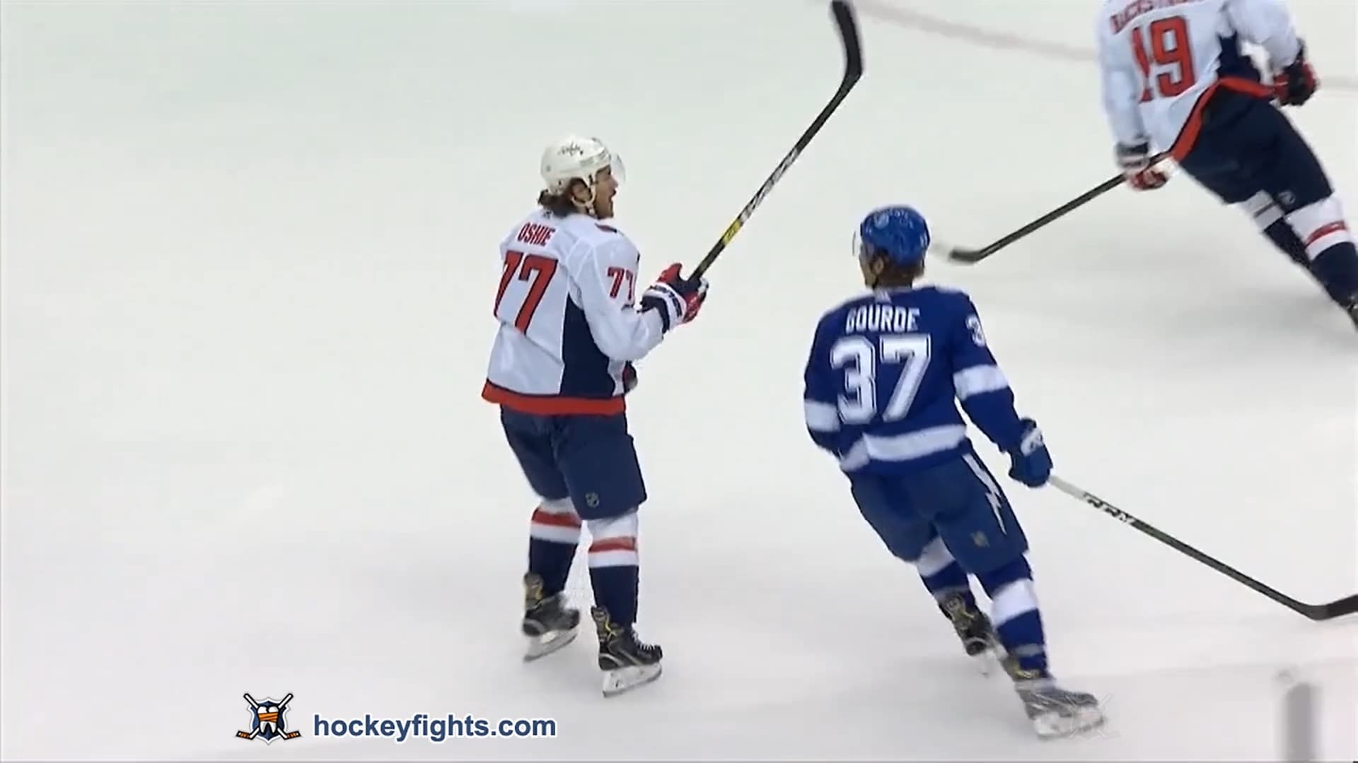 T. Oshie (WSH) vs. Y. Gourde (TBL)