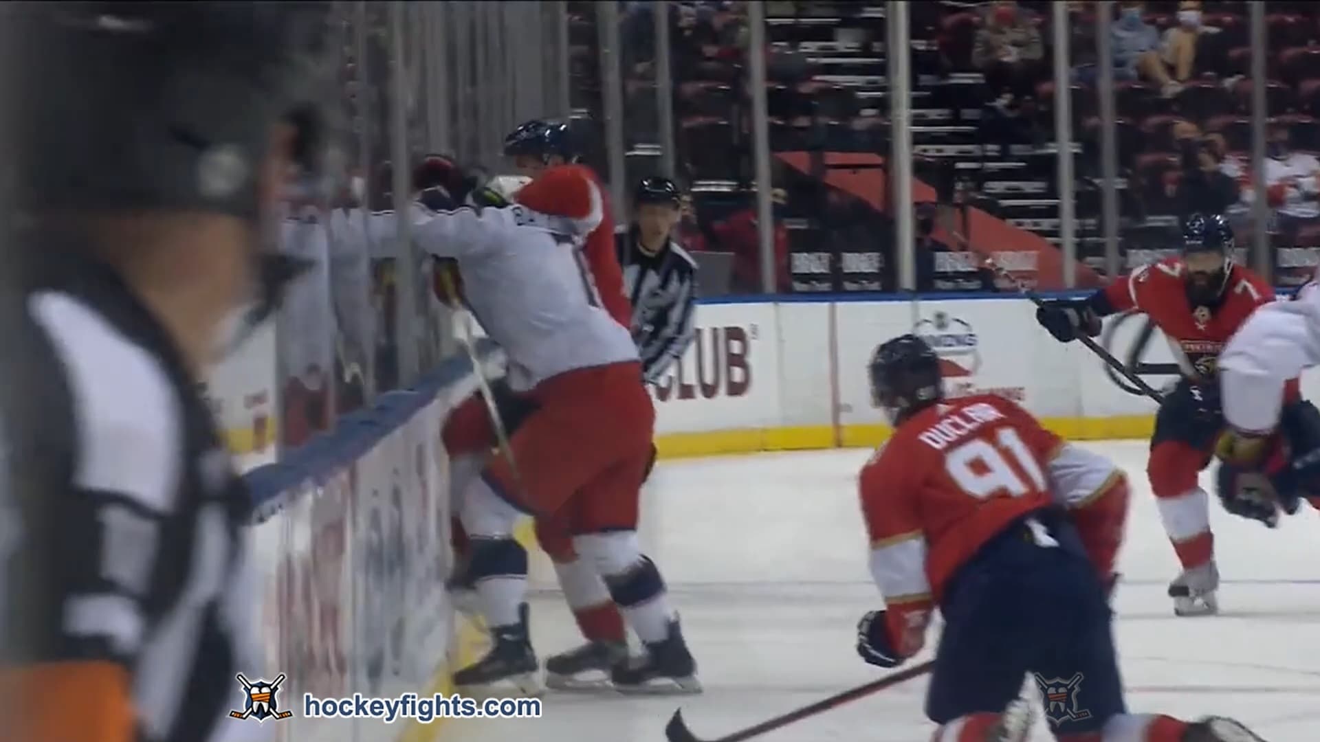 G. Bayreuther (CBJ) vs. S. Bennett (FLA)