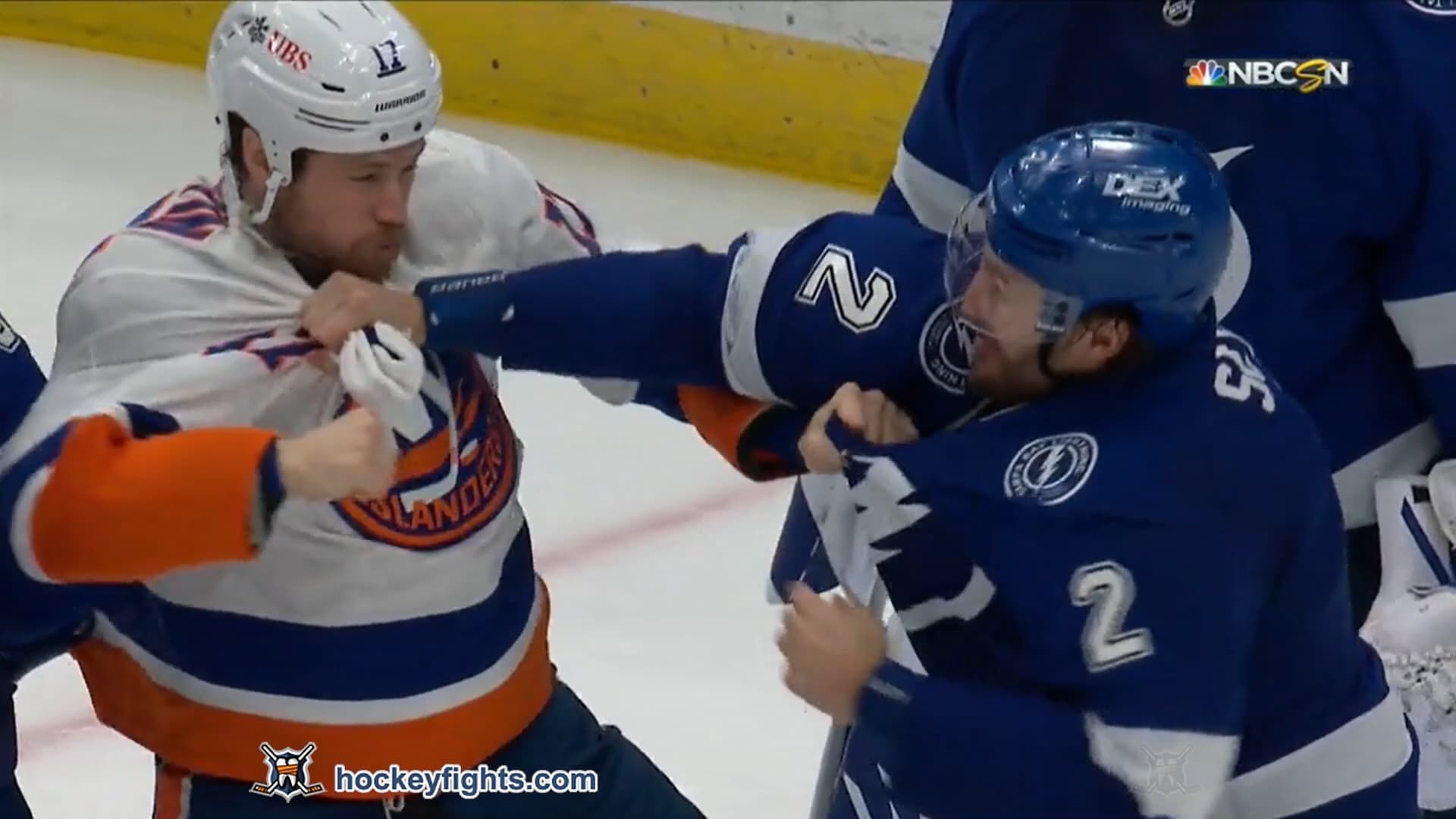 M. Martin (NYI) vs. L. Schenn (TBL)