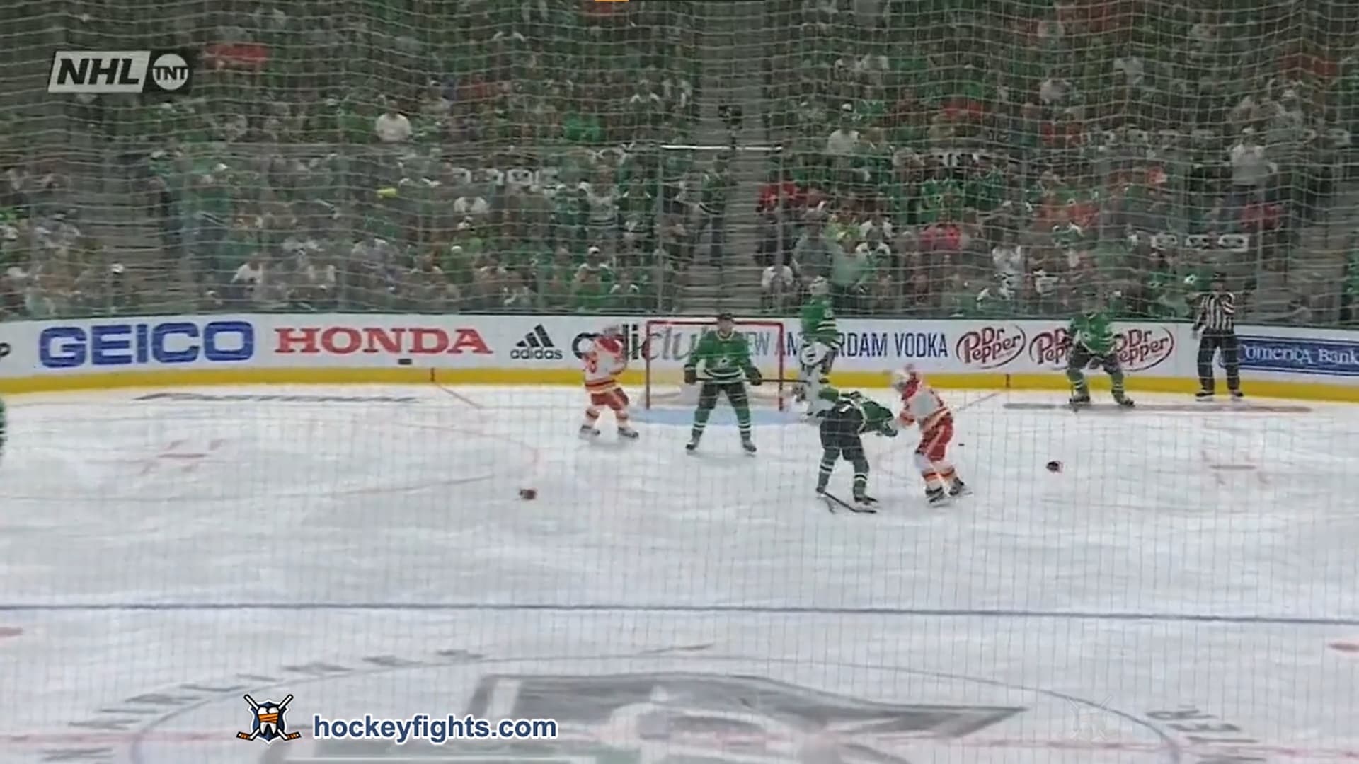 M. Tkachuk (CGY) vs. J. Klingberg (DAL)