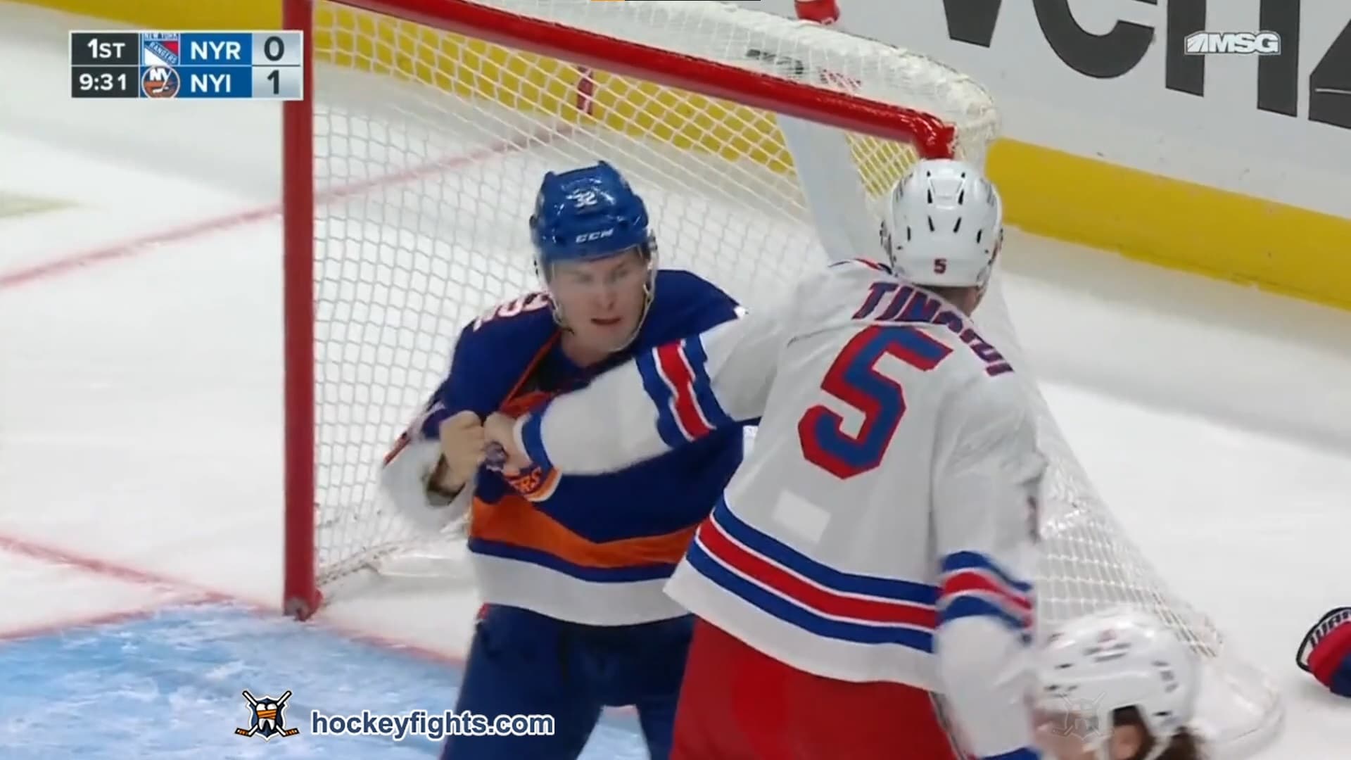 J. Tinordi (NYR) vs. R. Johnston (NYI)