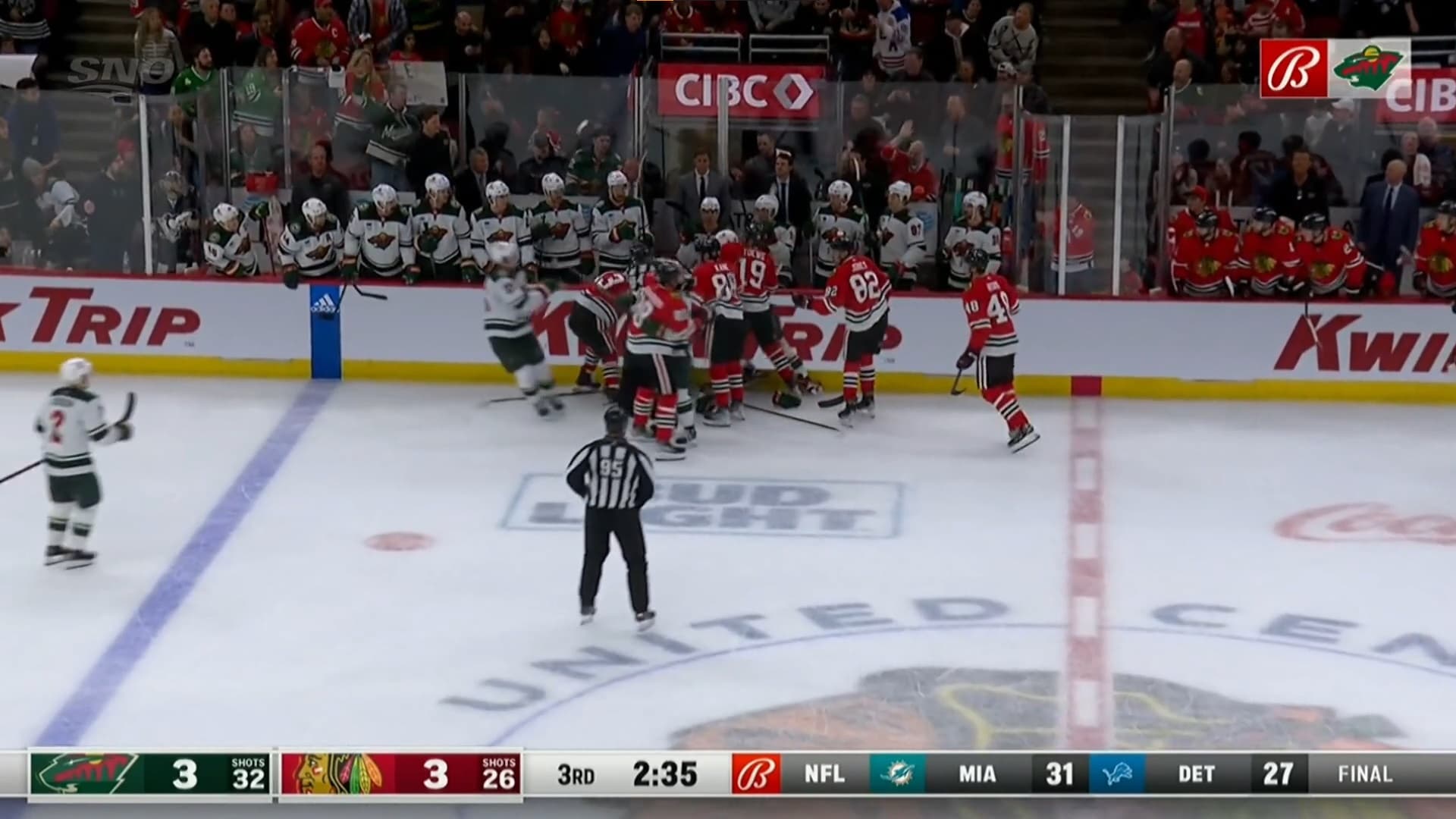 T. Jost (MIN) vs. M. Domi (CHI)