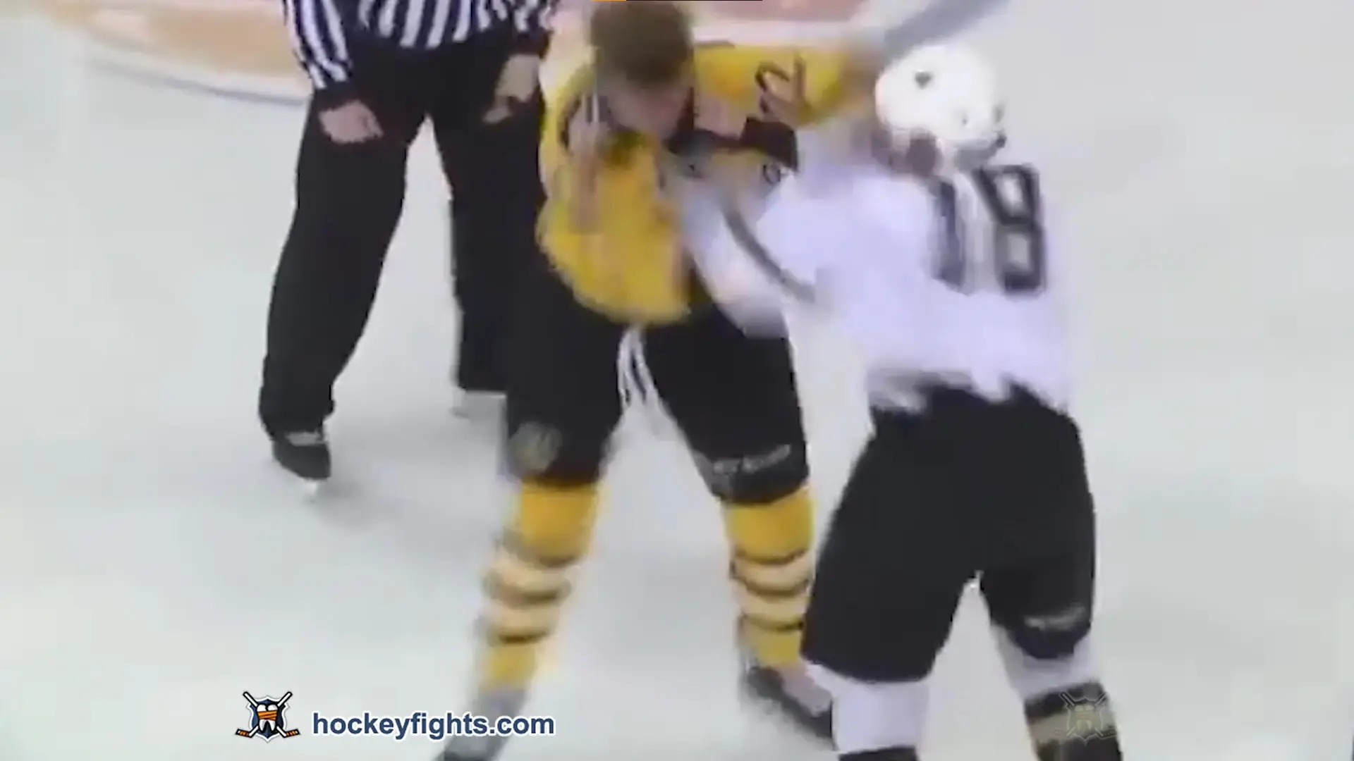 D. Boucher (CHA) vs. J. Ty,Fournier (CAP)