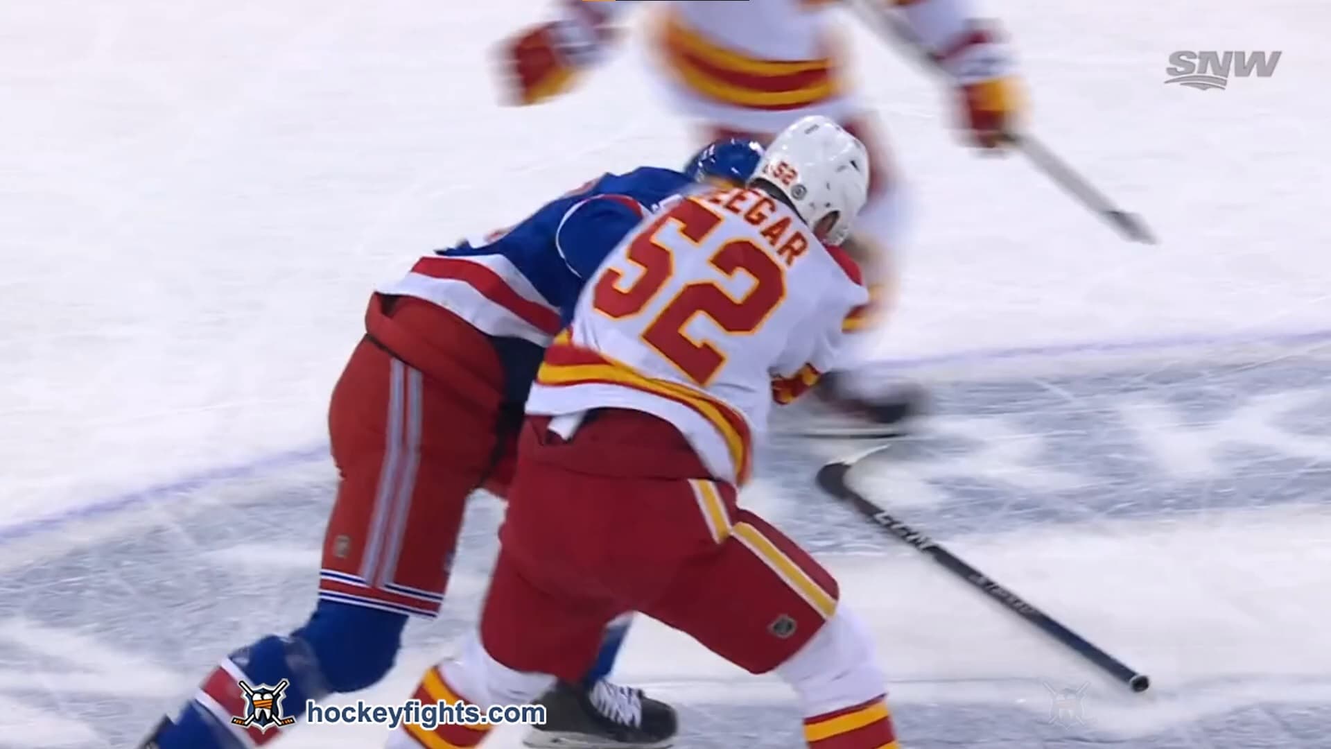 M. Weegar (CGY) vs. W. Cuylle (NYR)