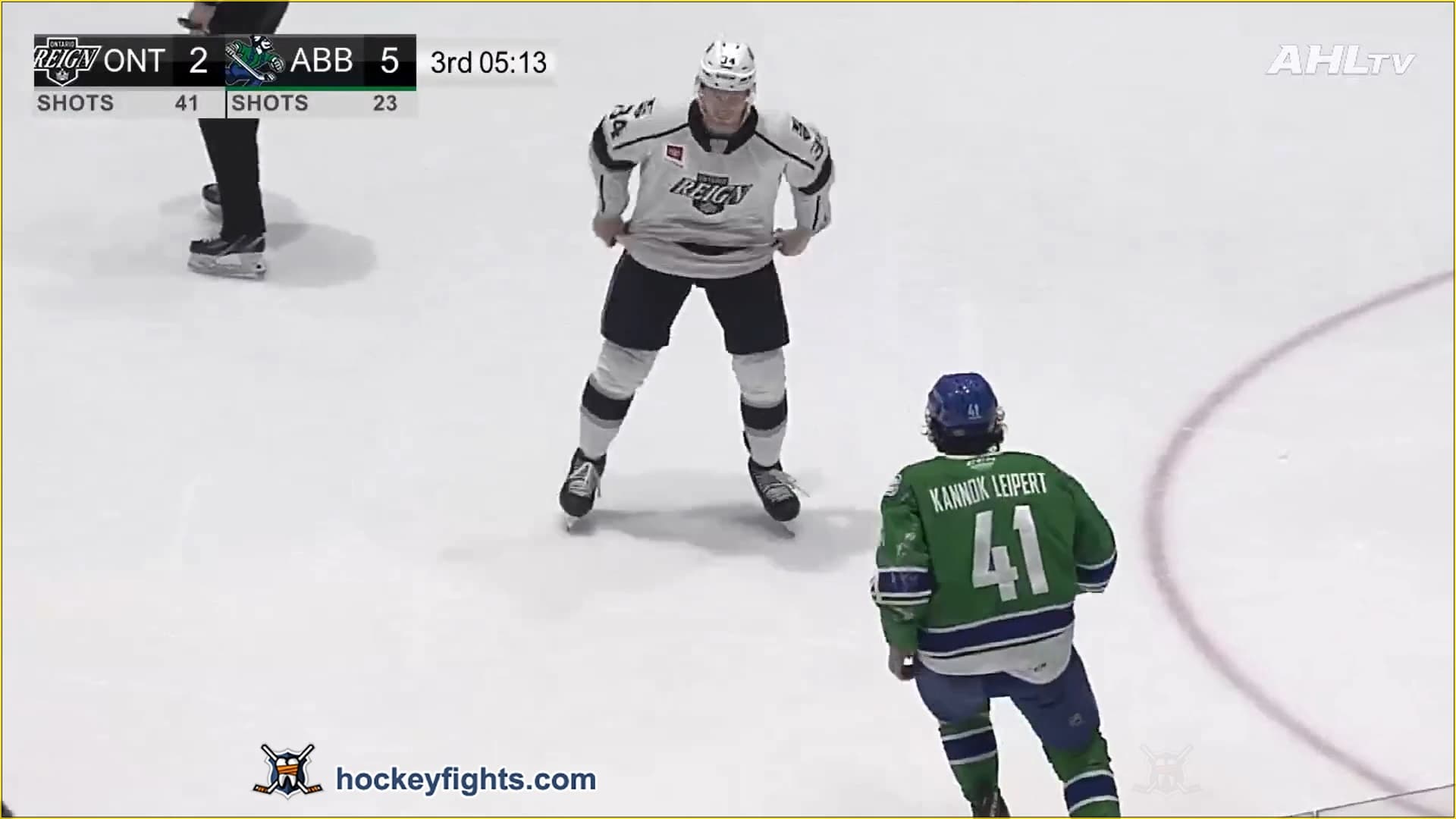 T. Ward (ONT) vs. A. Kannok,Leipert (ABC)