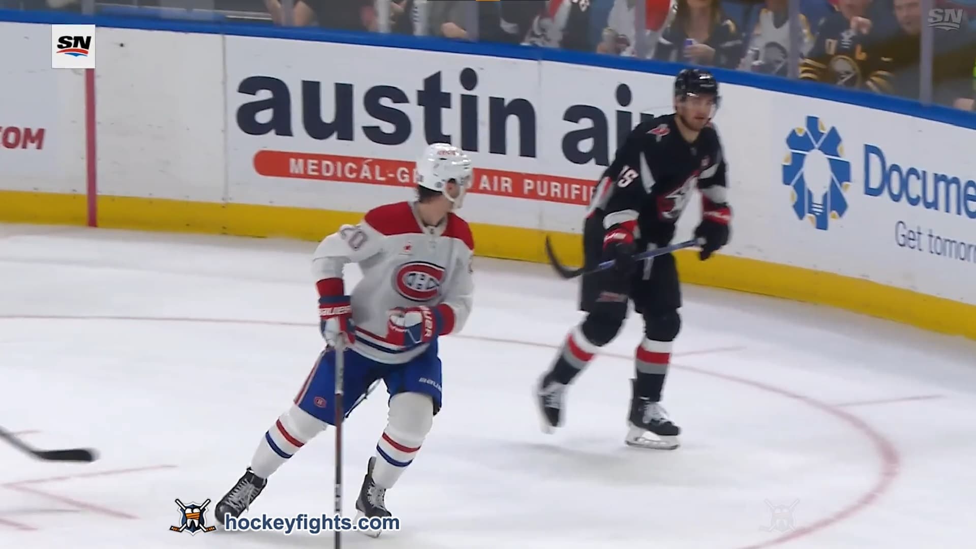 J. Slafkovsky (MTL) vs. C. Clifton (BUF)